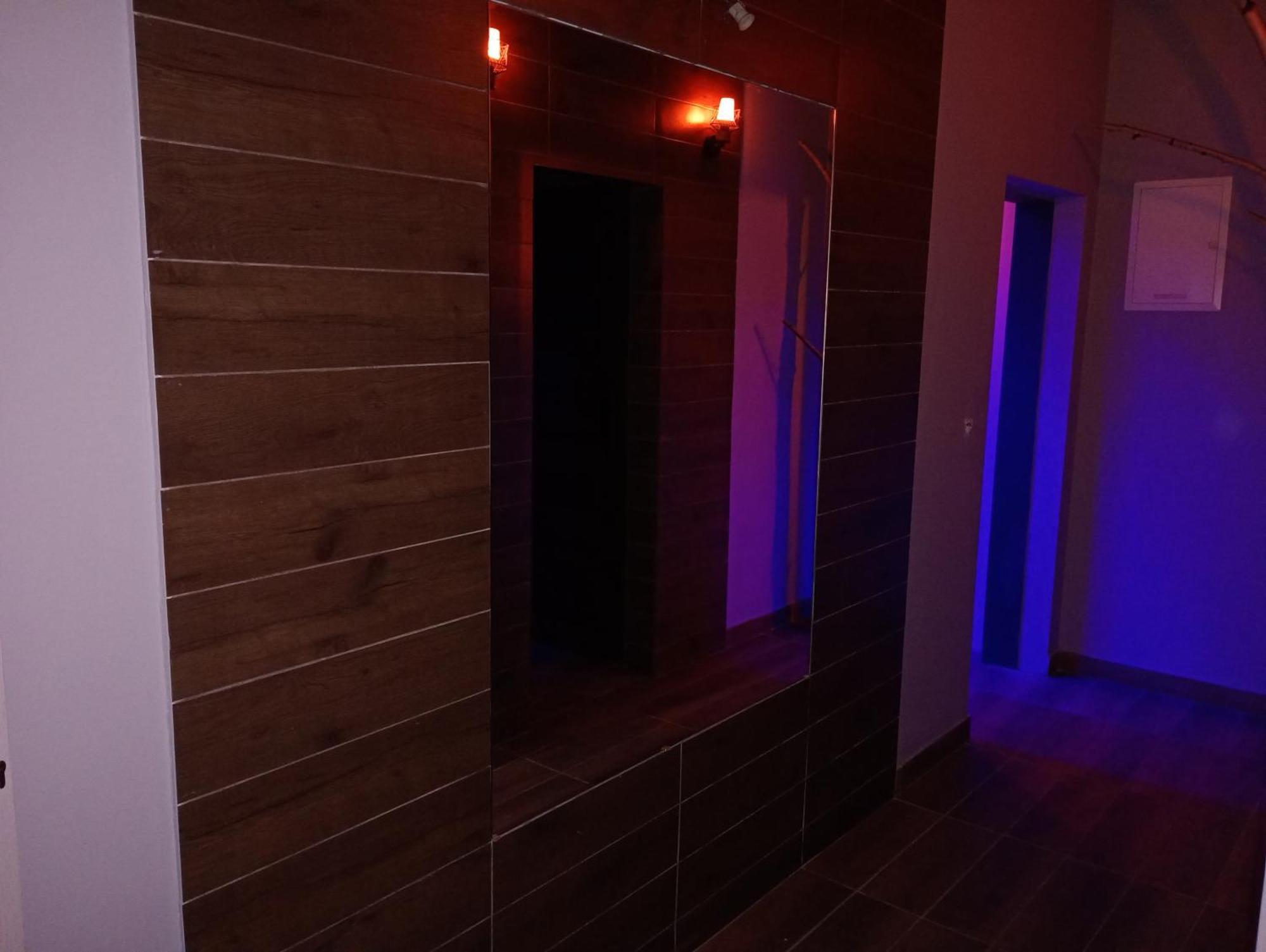 Good Night Noclegi & Strefa Z Sauna I Jacuzzi Ogolnodostepna Lub Na Wylacznosc Czechowice-Dziedzice Extérieur photo
