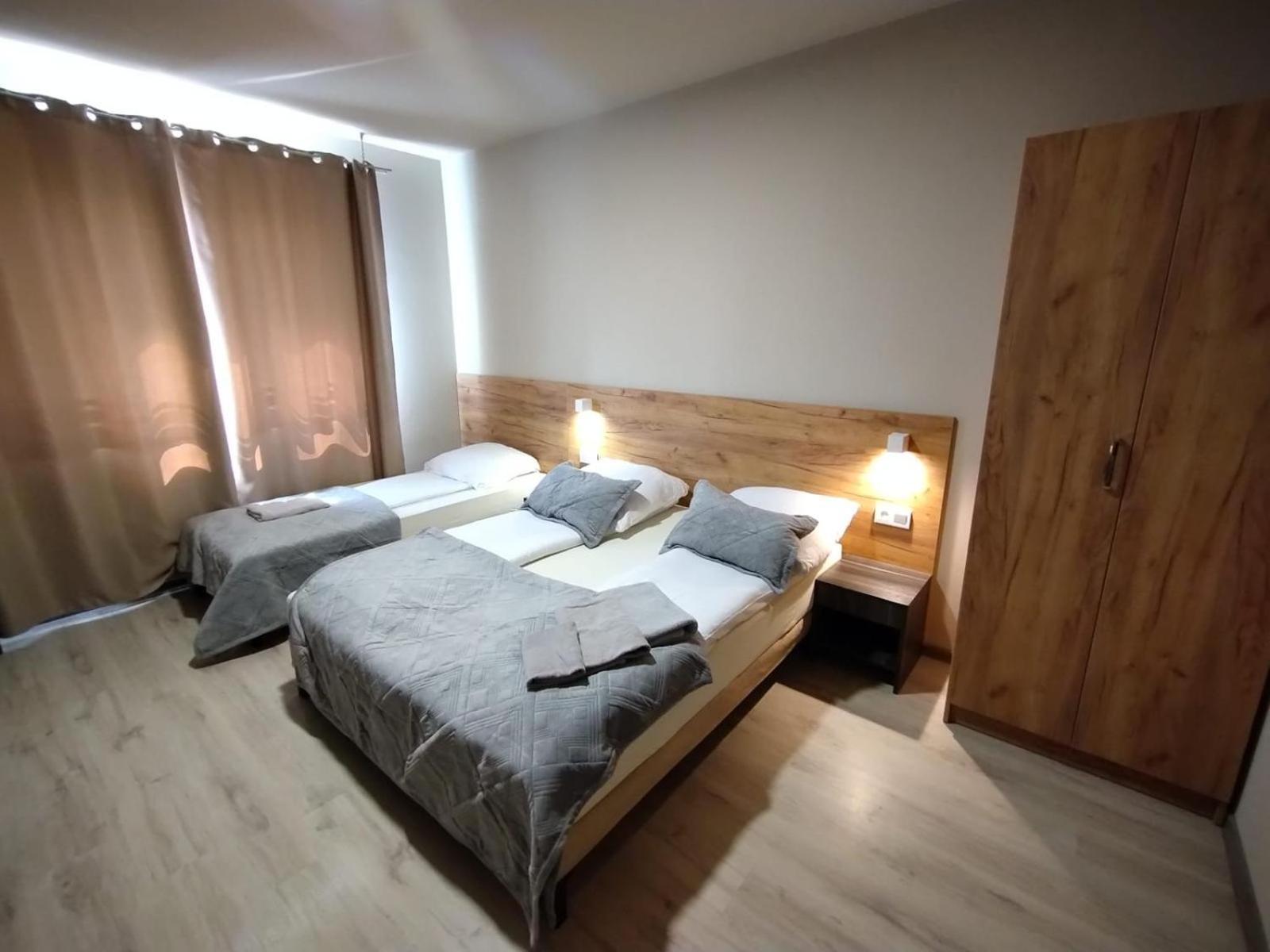 Good Night Noclegi & Strefa Z Sauna I Jacuzzi Ogolnodostepna Lub Na Wylacznosc Czechowice-Dziedzice Extérieur photo